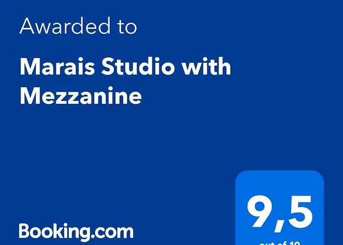 Marais With Mezzanine Parijs
