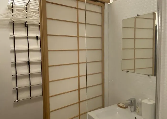 Appartement Marais With Mezzanine Parijs