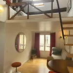 Marais With Mezzanine Appartamento Parigi